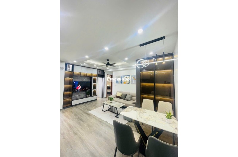 Bán căn hộ chung cư 3 ngủ, 67m2 tại Rice City Linh Đàm,sổ đỏ full nội thất giá chỉ 4.85 tỷ