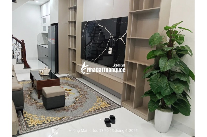 Tuyệt phẩm Tân Mai 5 tầng  36m2  - 7.68 tỷ. Sổ đỏ trao tay