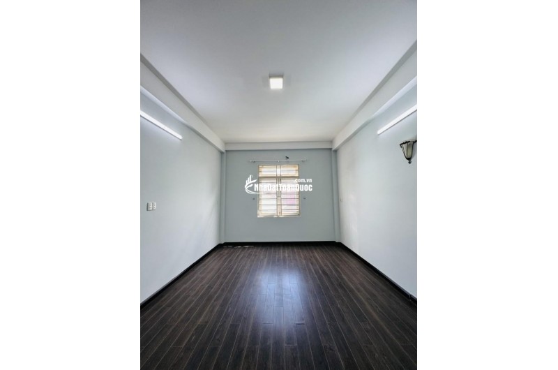 Bán Gấp Nhà Xinh- An Lạc Bình Tân - 84m2 - Hẻm 9M - Vuông Vức ~85tr/m2