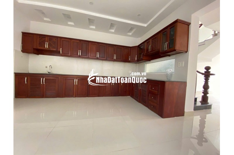 Bán nhà DT 201,9m2 Đường Nam Cao có 6PN đang kinh doanh nhà trọ
