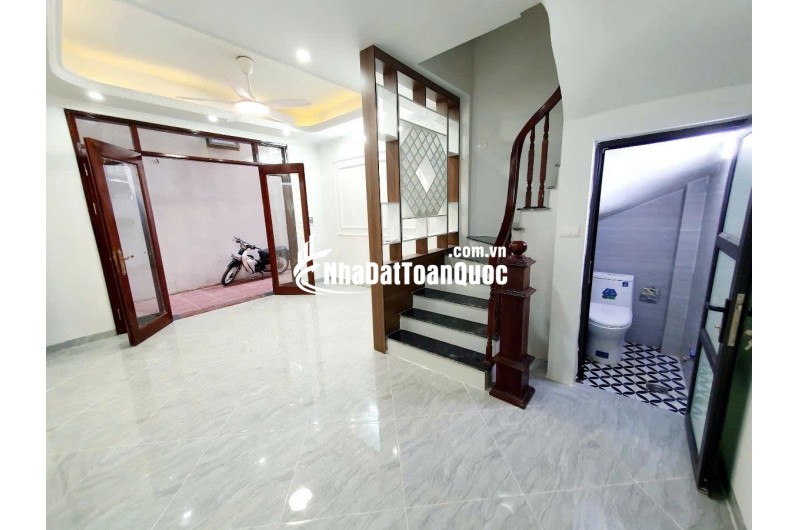 NHÀ ĐẸP MỚI TINH . Cổ Nhuế - Bắc Từ Liêm 35m 6 tầng mặt tiền 4,3m 7,25 tỷ 
sổ đỏ vuông vắn cất két .