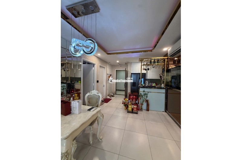 Cho thuê Căn hộ cao cấp 110m2 Chung Cư Goldview Q4 Full nội thất