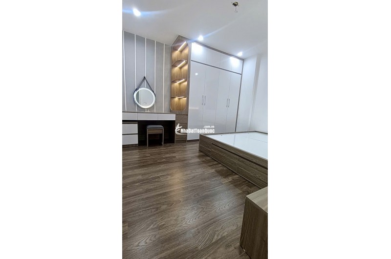 Bán căn hộ chung cư Rice City Linh Đàm, 63m2, 2 ngủ, sổ đỏ, giá 4ty870tr
