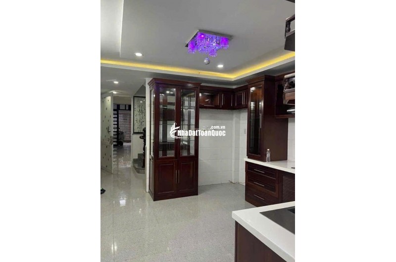 Phòng cho thuê mới 20m2 Full nội thất cơ bản hẻm 118 Phan Huy Ích
