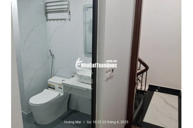 NHÀ Nguyễn Chính, Tân Mai 5 Tầng, 36m2, 7.68 Tỷ - Xem Là Mê!