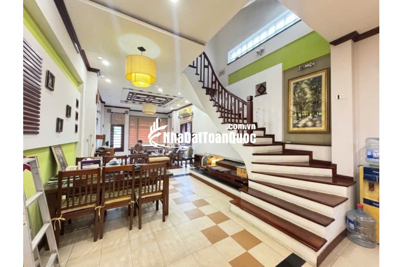 Bán nhà mặt phố Bà Triệu – 74m² x 6 tầng – lô góc – thu nhập 100tr/tháng – chỉ 68 tỷ