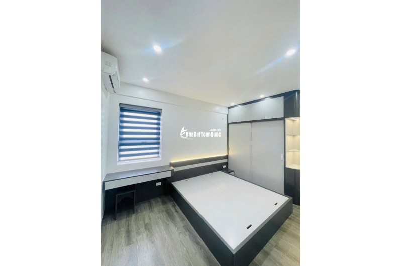 Bán căn hộ chung cư 3 ngủ, 67m2 tại Rice City Linh Đàm,sổ đỏ full nội thất giá chỉ 4.85 tỷ