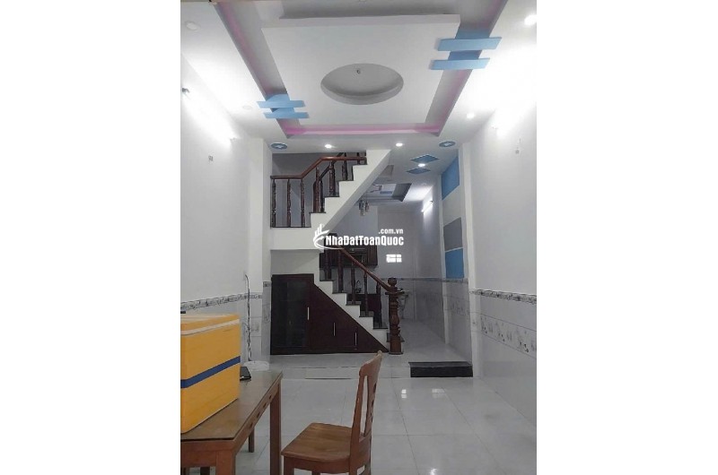 Bán nhà ngõ 4m, Bình Hưng Hòa B, Bình Tân. 48m2, 2 tầng, 3PN, 4WC. Sổ đỏ, 2.7 tỷ.