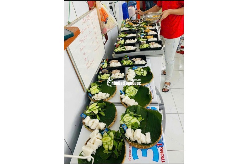 Sang nhượng quán Bún Đậu mặt tiền Nguyễn Duy Trinh Thủ Đức giá rẻ