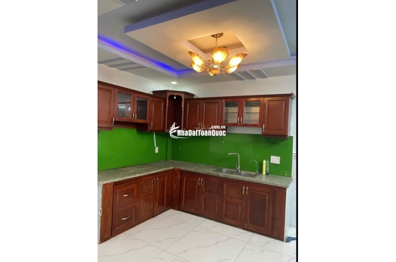 Bán nhà 1 trệt 2 lầu 1 ST hẻm xe hơi Lê Văn Lương, Xã Nhơn Đức Nhà Bè