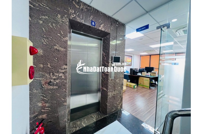 Bán nhà Mặt phố Đống Đa  - Thái Hà gần Tây Sơn - Chùa Bộc - Toà Mipec, kinh doanh sầm uất, 23 tỷ
