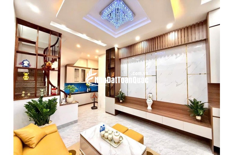 Nhà đẹp trung tâm Đống Đa – phân lô, vỉa hè, ô tô tránh, tiện ích ngập tràn, chỉ 22 tỷ