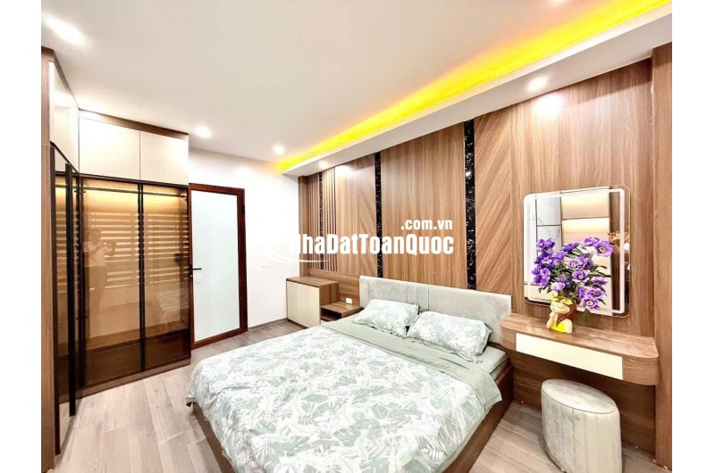 Nhà đẹp trung tâm Đống Đa – phân lô, vỉa hè, ô tô tránh, tiện ích ngập tràn, chỉ 22 tỷ