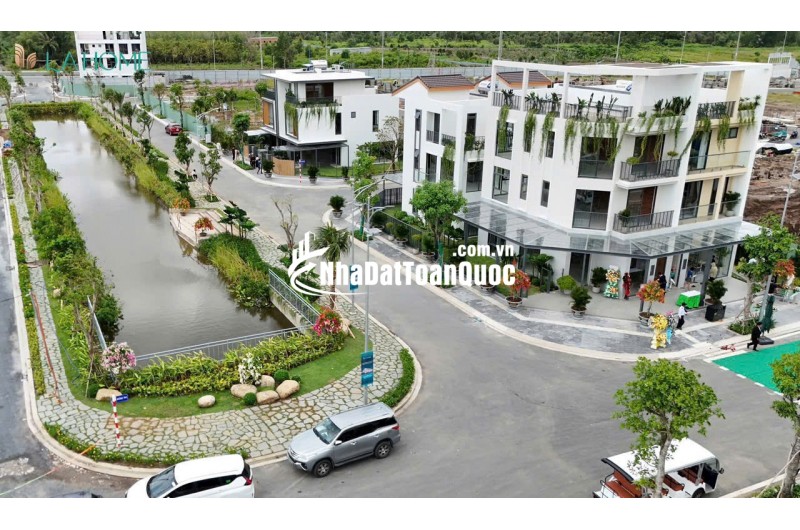Nhà phố giáp Bình Chánh chỉ trả trước 850 triệu