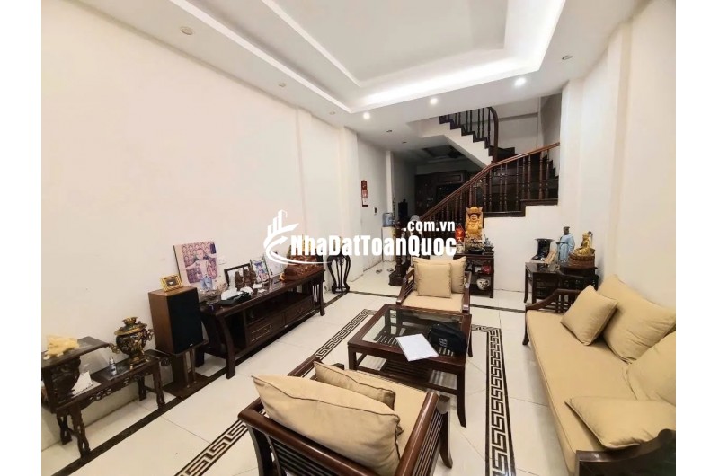 Bán Nhà Ngụy Như Kon Tum – Mặt Tiền 5 m, Vỉa Hè Rộng - Kinh Doanh Đỉnh