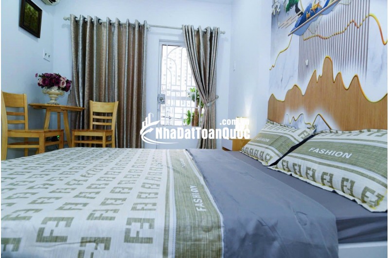Cho thuê nhà nguyên căn hẻm xe hơi tại Quận Bình Thạnh
