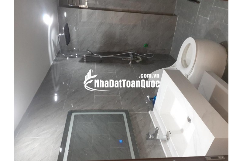 NHÀ MỚI–NỘI THẤT ĐẸP–XÂY CHẮC CHẮN – NGÕ THÔNG – CÁCH 20M RA Ô TÔ_ 5 TẦNG – 31M2-9,5 TỶ.