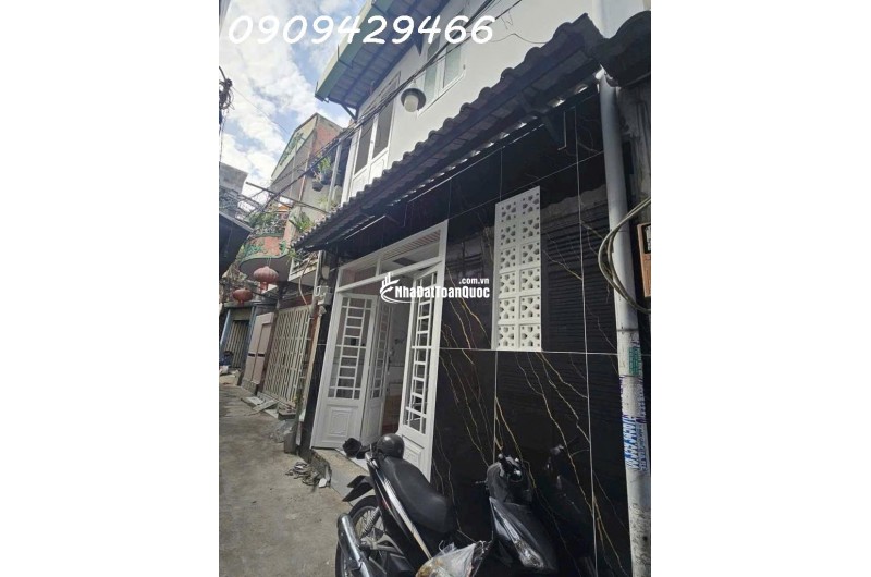 BÁN NHÀ 2 TẦNG- CHIỀU NGANG 4,5M- GẦN CHỢ TÂN THUẬN- NHỈNH 2 TỶ