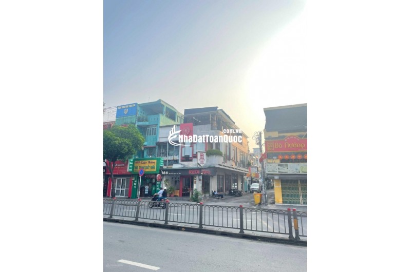 Cho thuê nhà góc 2MT 166 Nguyễn Oanh, Gò Vấp. DT: 4.5x25m, 3 tầng