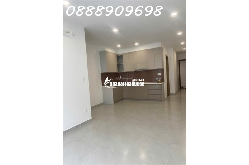 Chính chủ bán nhanh căn 70m2(2pn + 2wc) 3tỷ100. Tầng đẹp view thoáng. Đã có sổ. Hỗ trợ vay Bank