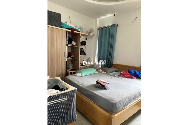 Bán nhà Trường Thọ, Thủ Đức, 139m2, 4 tầng, 7PN, SH, giá 8.75  tỷ. LH: 0933125879