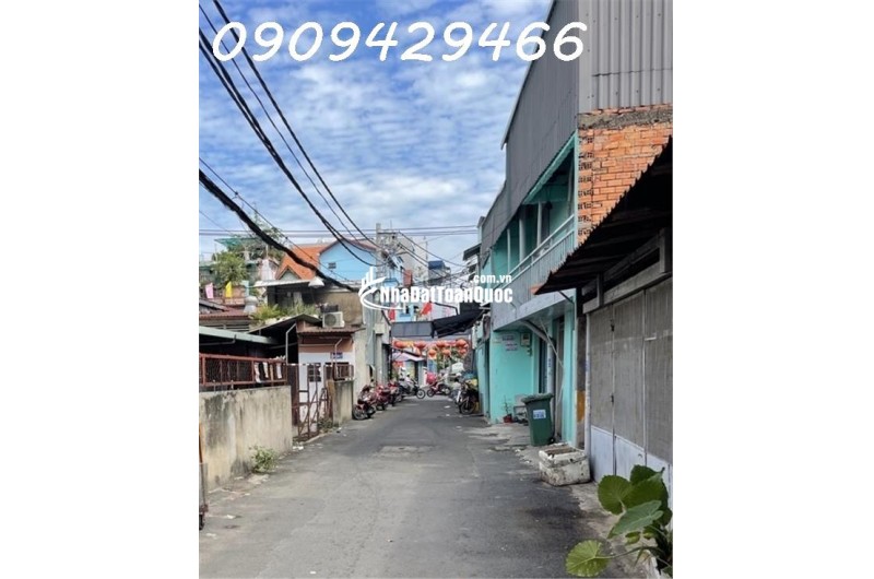 CHỈ 3,1X TỶ CÓ NHÀ QUẬN 7 -SỔ HỒNG CHUẨN CHỈNH - KHU DÂN CƯ HIỆN HỮU - NHÀ 4 TẦNG-6 PHÒNG NGỦ-HẺM 4M XE HƠI ĐỖ CỬA .