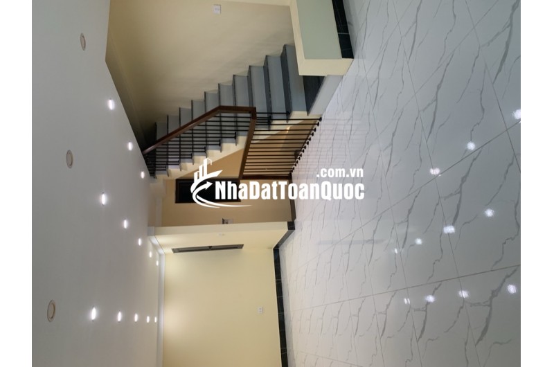 Bán nhà Ngọc Lâm, Long Biên 39m nhỉnh 7 tỷ(TL)