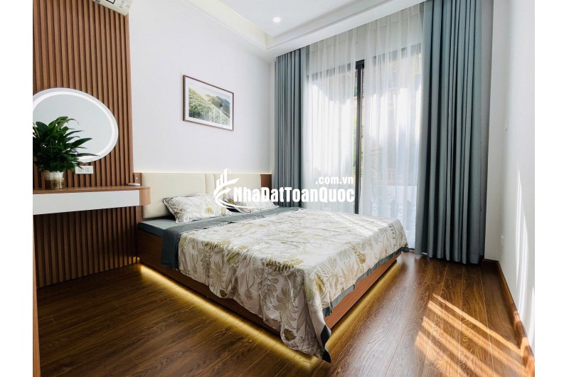 SIÊU PHẨM KIM GIANG - TẶNG NỘI THẤT - 2 THOÁNG - SAU ĐH THĂNG LONG - GIÁP KĐT ĐẠI KIM - NGÕ RỘNG - Ô TÔ GẦN - Ở NGAY - 41M – 4 TẦNG – GIÁ CHÀO 8,65 TỶ