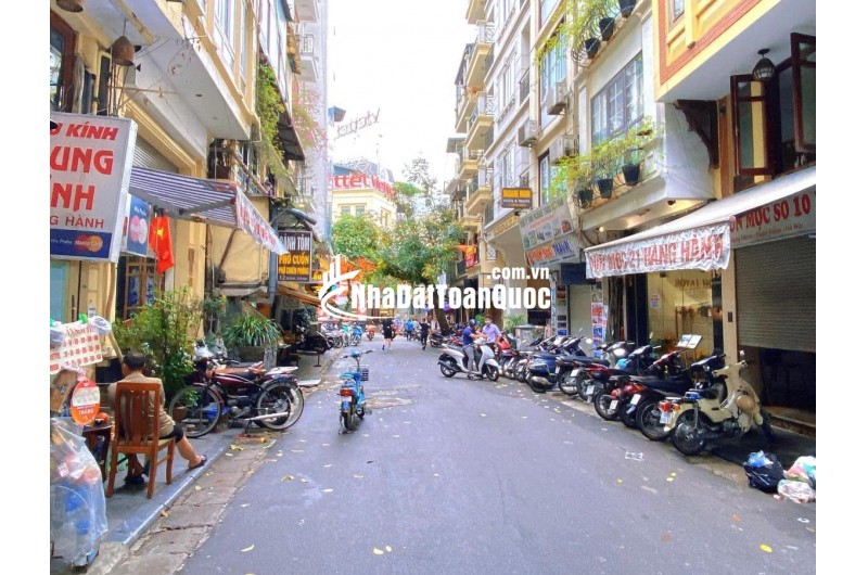 TÒA APARTMENT 10 TẦNG – MẶT PHỐ HÀNG HÀNH – SÁT HỒ GƯƠM – PHỐ CỔ HIẾM CÓ