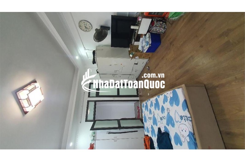Nhà Kẻ Vẽ, 5 tầng, dân xây, lô góc, xe 45 chỗ đỗ cửa chỉ 6,9 tỷ