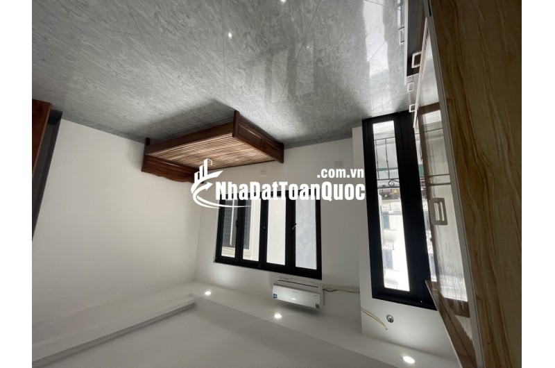 Nhà Lê Quang Đạo, lô góc, dân xây 40m2, 5 tầng chỉ 7 tỷ