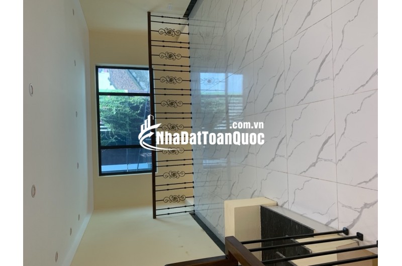 Bán nhà Ngọc Lâm, Long Biên 39m nhỉnh 7 tỷ(TL)