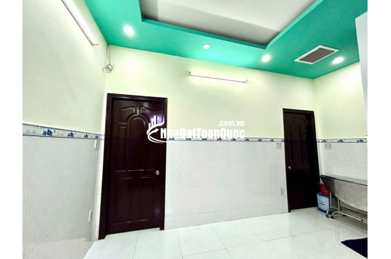 Bán nhà trong ngõ Bàu Cát, Tân Bình: 60m2, sổ đỏ chính chủ, giá chỉ 7 tỷ - Mới tháng 8, 2025