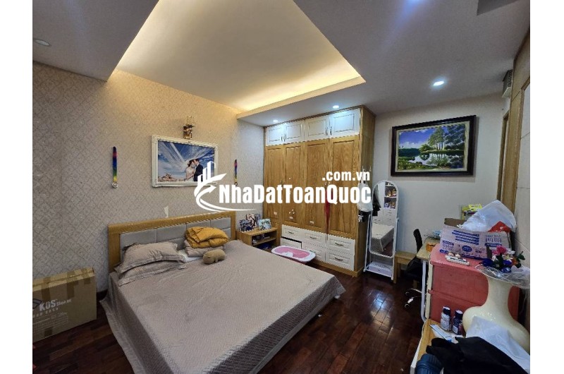 Cần Bá.n Nhà Bờ Sông Sét : LÔ GÓC 2 THOÁNG – Ô TÔ VÀO NHÀ - KINH DOANH, dt: 72m2, mt: 5,5m