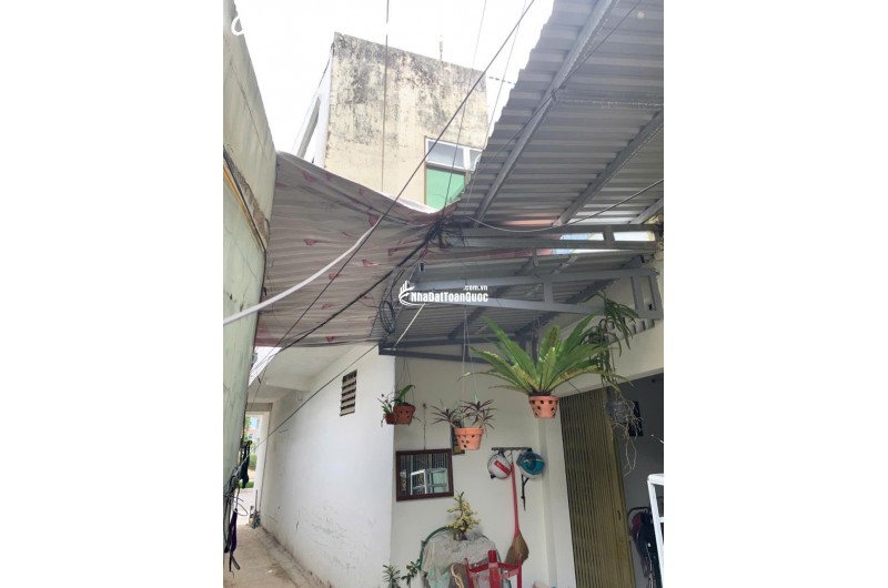 BÁN NHÀ MẶT PHỐ HÙNG VƯƠNG, QUẢNG NGÃI. DT 36M2, 1 TẦNG, GIÁ CHỈ 4 TỶ, SỔ HỒNG RIÊNG