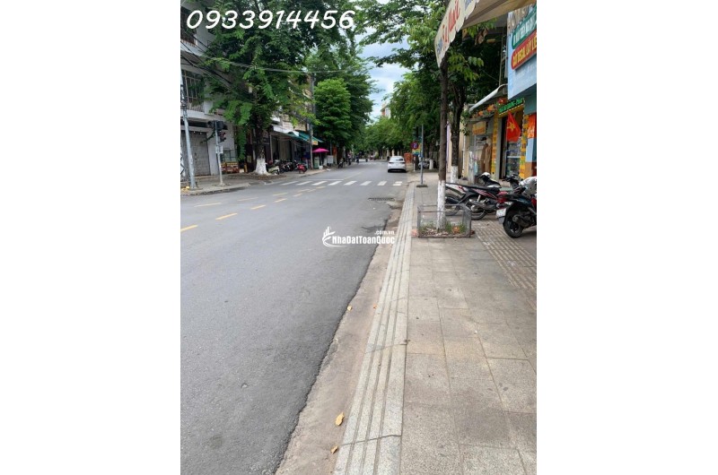 BÁN NHÀ MẶT PHỐ HÙNG VƯƠNG, QUẢNG NGÃI. DT 36M2, 1 TẦNG, GIÁ CHỈ 4 TỶ, SỔ HỒNG RIÊNG