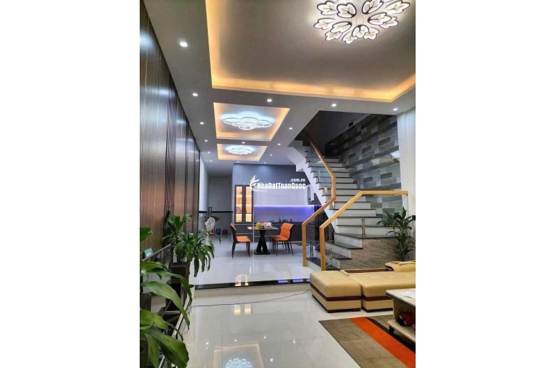 CHÍNH CHỦ BÁN NHÀ TRUNG TÂM PHƯỜNG 4 TP. TÂN AN