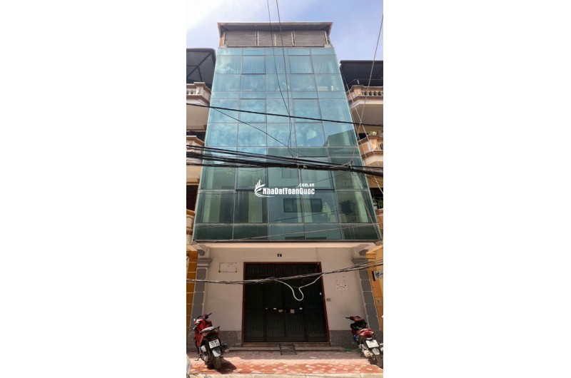 Bán Toà Building Lê Văn Thiêm – Làm Trung Tâm Tiếng Anh, Phòng Khám - Vỉa Hè Rộng