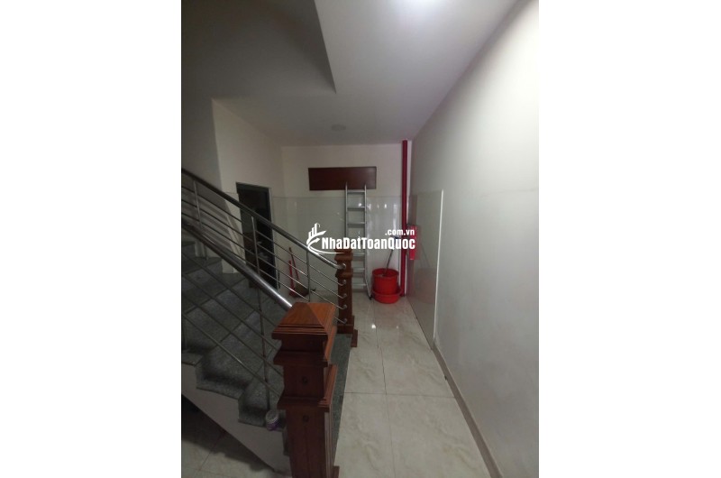 Bán gấp nhà mặt tiền Ngô Quyền 60m2, 5 tầng, mặt tiền 4m, 9.6 tỷ căn hộ
