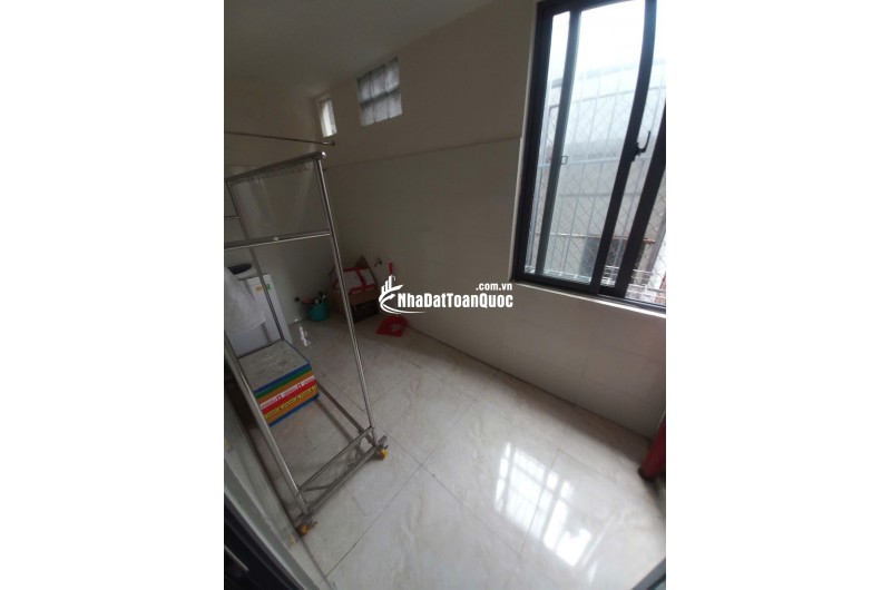 Bán gấp nhà mặt tiền Ngô Quyền 60m2, 5 tầng, mặt tiền 4m, 9.6 tỷ căn hộ