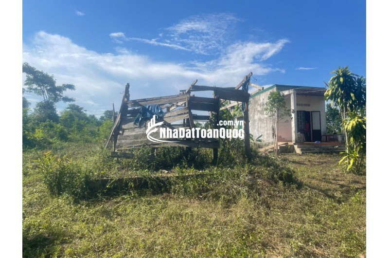 BÁN ĐẤT TẠI EA KAR DAK LAK, DT 3990M2, SHR, CHỈ 600K/M2. LH:0909149394.