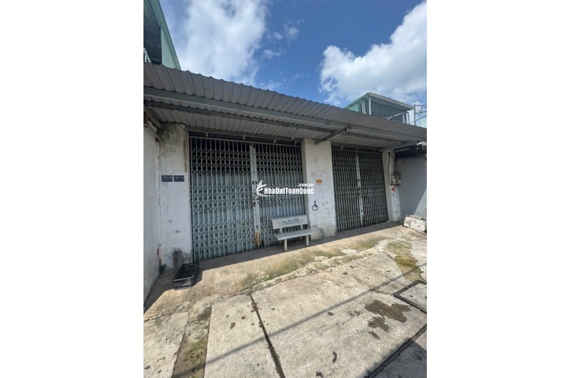 BÁN ĐẤT 2 LÔ ĐẤT 2MT HẺM TẠI BÌNH TÂN, TỔNG DT 120,7 M2, SHR, CHỈ 5 TỶ. LH:0765659378.