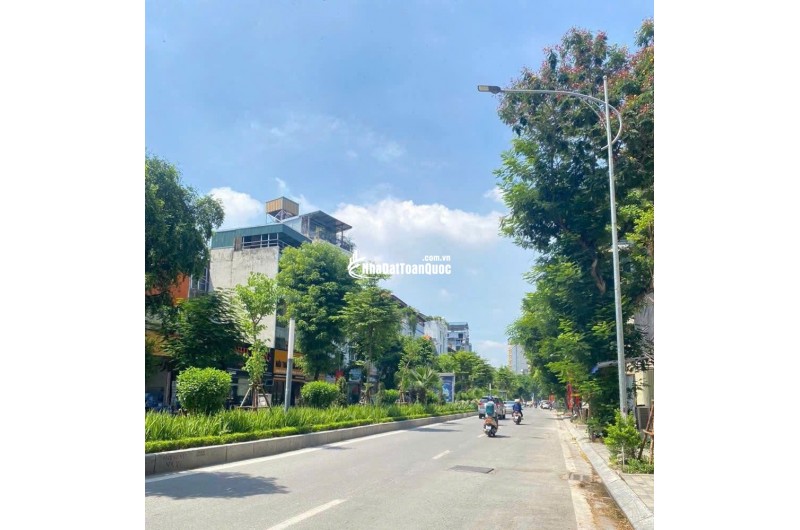 Hàng hiếm Nhà Tây Hồ 55m, cực hiếm oto qua nhà, mặt .tiền.5.2 đẹp!