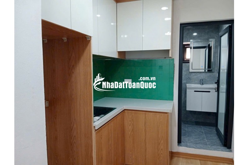 Căn tập thể phố Thọ Lão Hai Bà Trưng dt 120m2 giá chỉ có 2,25 tỷ nhà đẹp long lanh