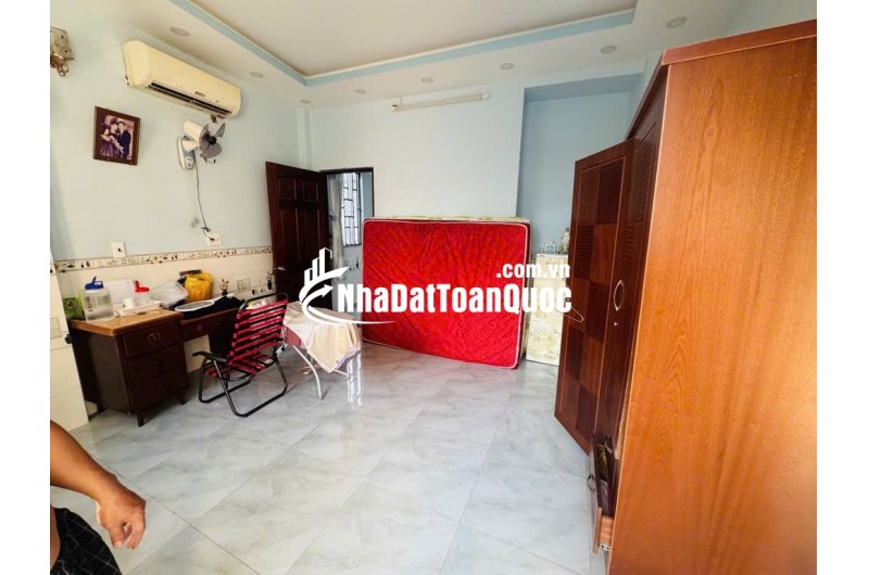 Bán nhà trong ngõ Vườn Lài, sổ đỏ chính chủ, nhỉnh 6 tỷ - mới tháng 8, 2025
