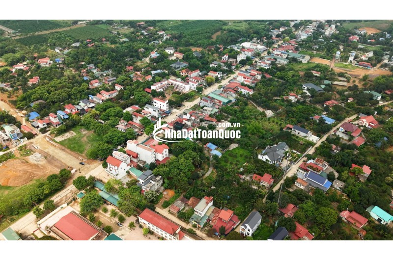 do chuyên kinh doanh gia đình cần tiền bán gấp lô đát mua định dể ơ nhưng nay cần phảii bán lên rẻ hơn thị trường 500 triệu