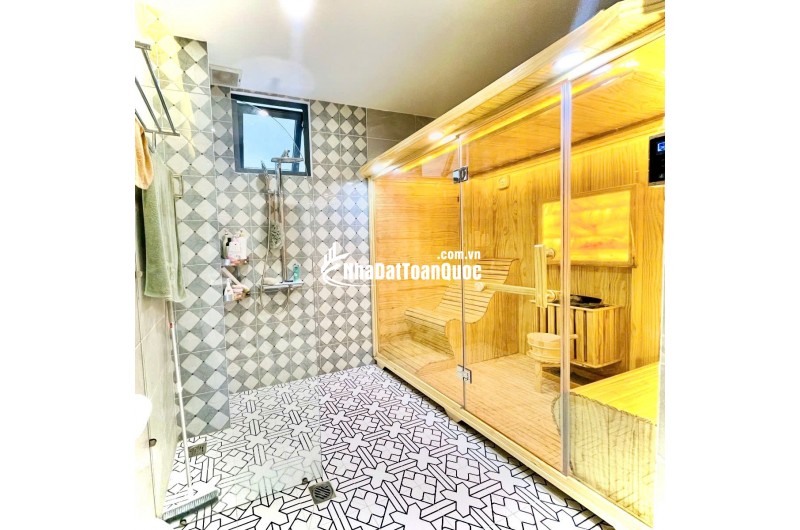 Mặt tiền trục chính Quận 4- KHÁNH HỘI- ngang hơn 5m cao 5 tầng đủ nội thất: 15 Tỷ nhỉnh. 0933910039