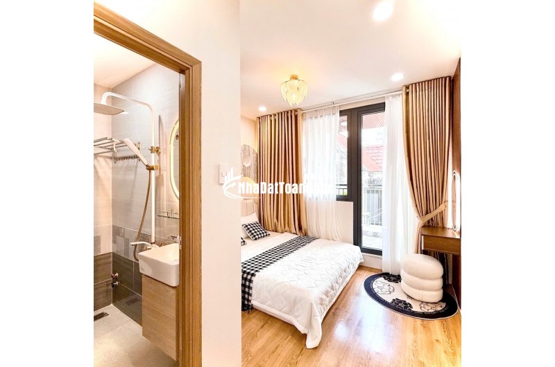 4 Tỷ nhỉnh: Nhà Quận 3- ngay bờ kè Hoàng Sa- Ngang gần 4m, 3 Tầng Full nội thất mới. VŨ 0933910039