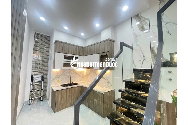 BÁN NHÀ Q6 THÔNG BÀ HOM RA CHỢ PHÚ LÂM, DT 3X11, CHỈ 4.5 TỶ. LH:0938135251.