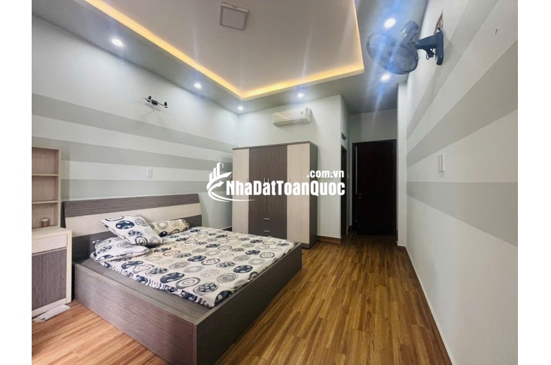 BÁN NHÀ ĐƯỜNG HXH CHÁNH HƯNG F4Q8 (70M2 X 5 TẦNG) SHR CHỈ 10 TỶ. LH:0907822504 .